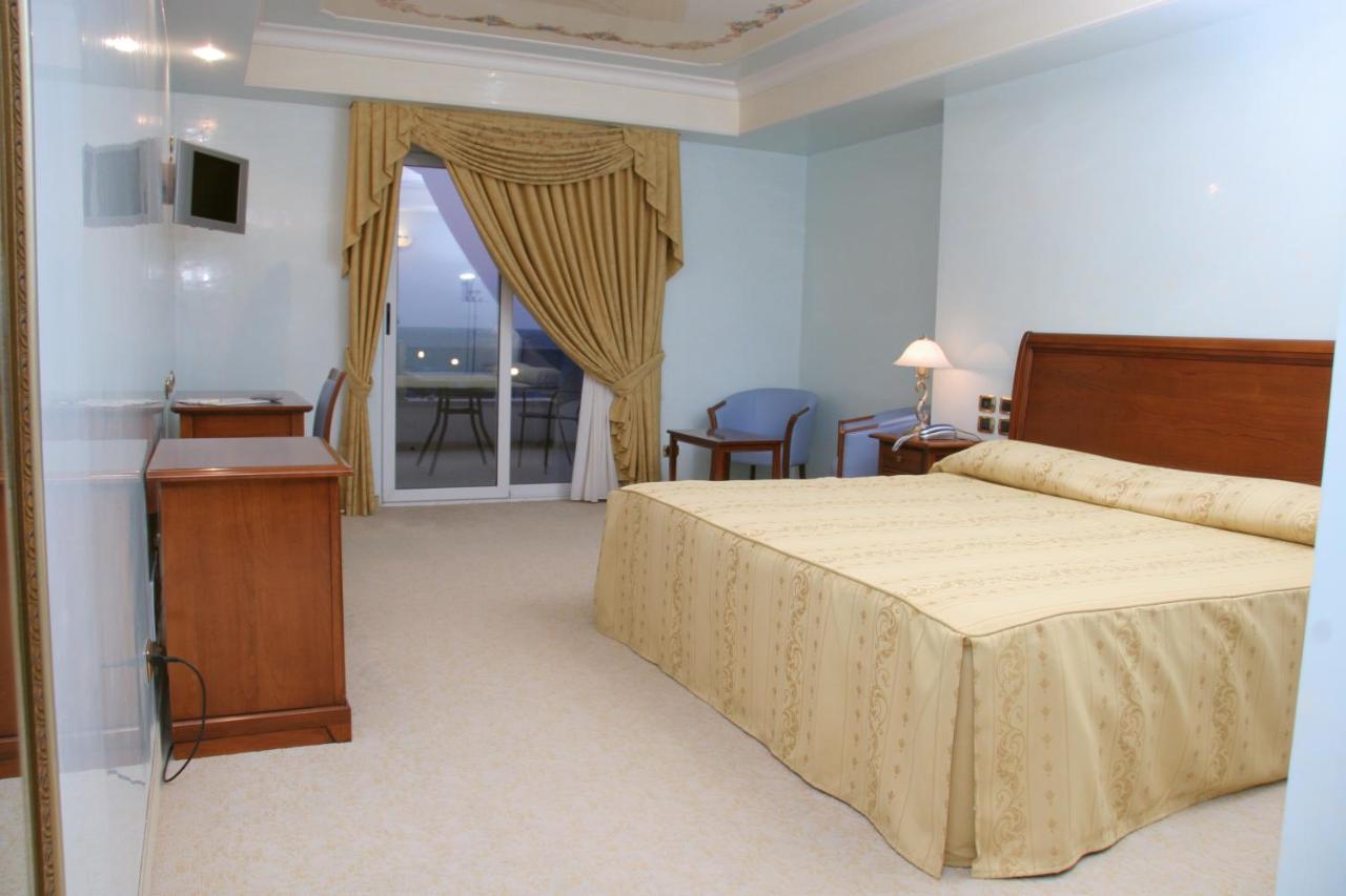 Gardenia Hotel Lazzaro エクステリア 写真