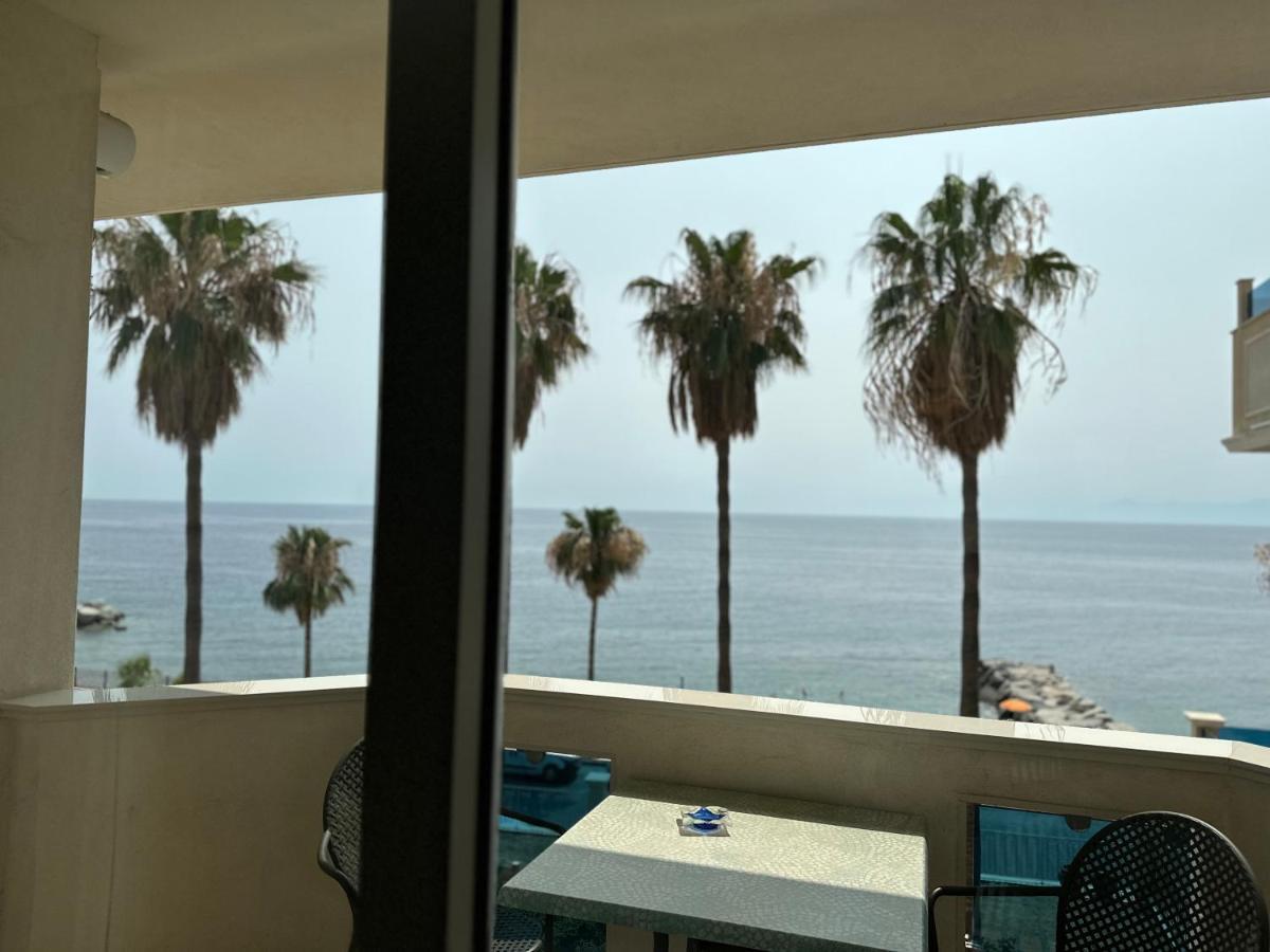 Gardenia Hotel Lazzaro エクステリア 写真