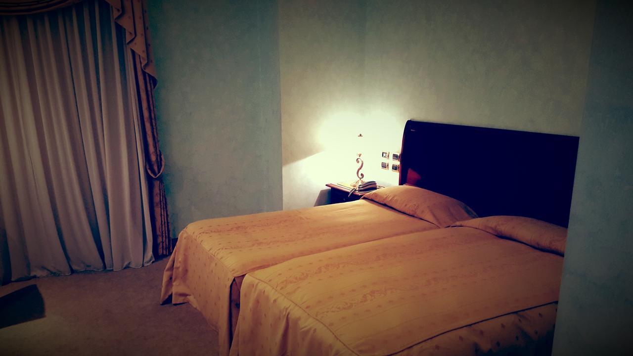 Gardenia Hotel Lazzaro エクステリア 写真