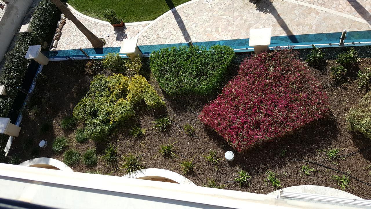 Gardenia Hotel Lazzaro エクステリア 写真